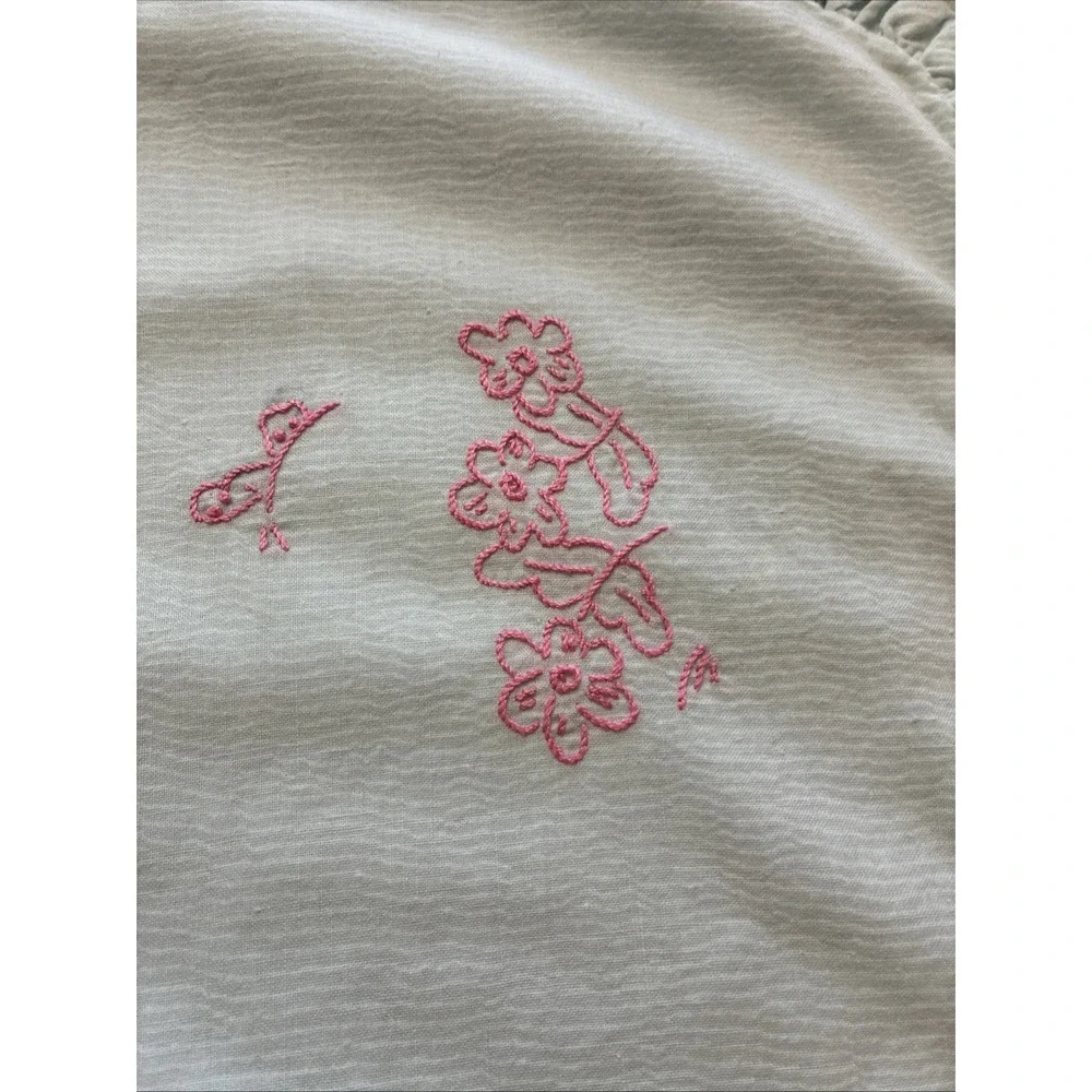 VTG Baby Blanket Cotton Plisse Blue W/ Pink Embroidery Ruffled 35